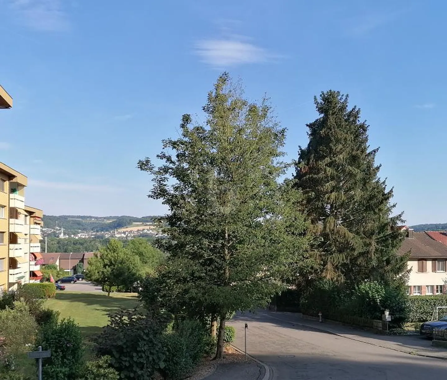 Sonnige Terrassenwohnung in Brugg - Foto 4 von 6