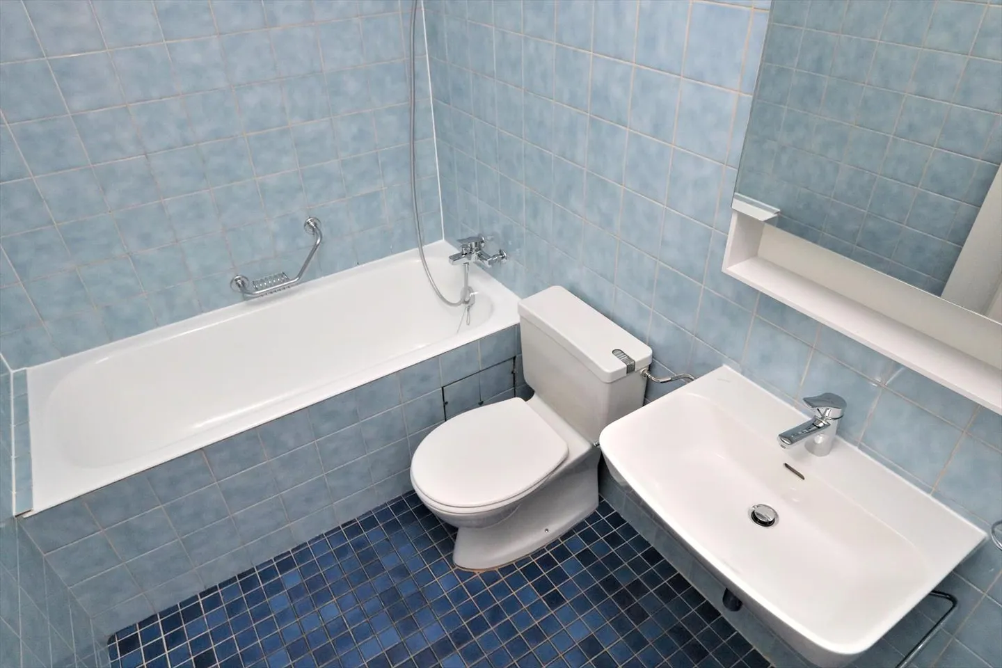 Wohnung mit 4 Zimmern in Pâquis - Foto 10 von 13