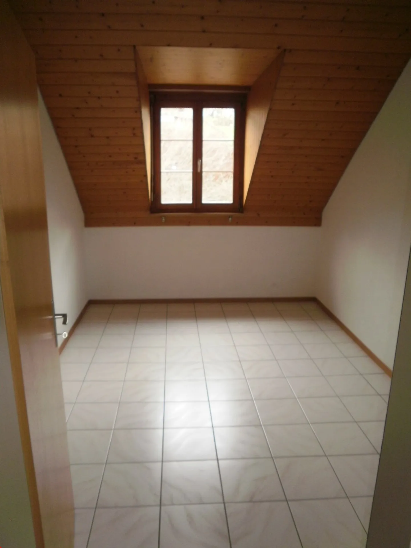 Appartamento 3.5 stanze con balcone - Foto 4 di 7