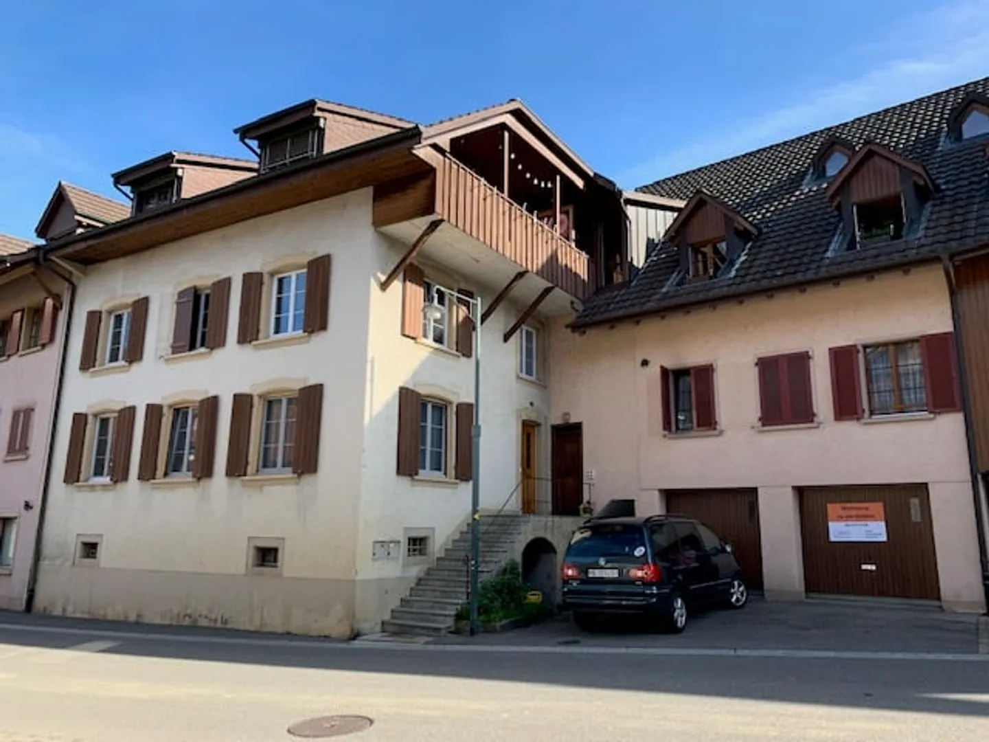 Appartamento 3.5 stanze con balcone - Foto 1 di 7