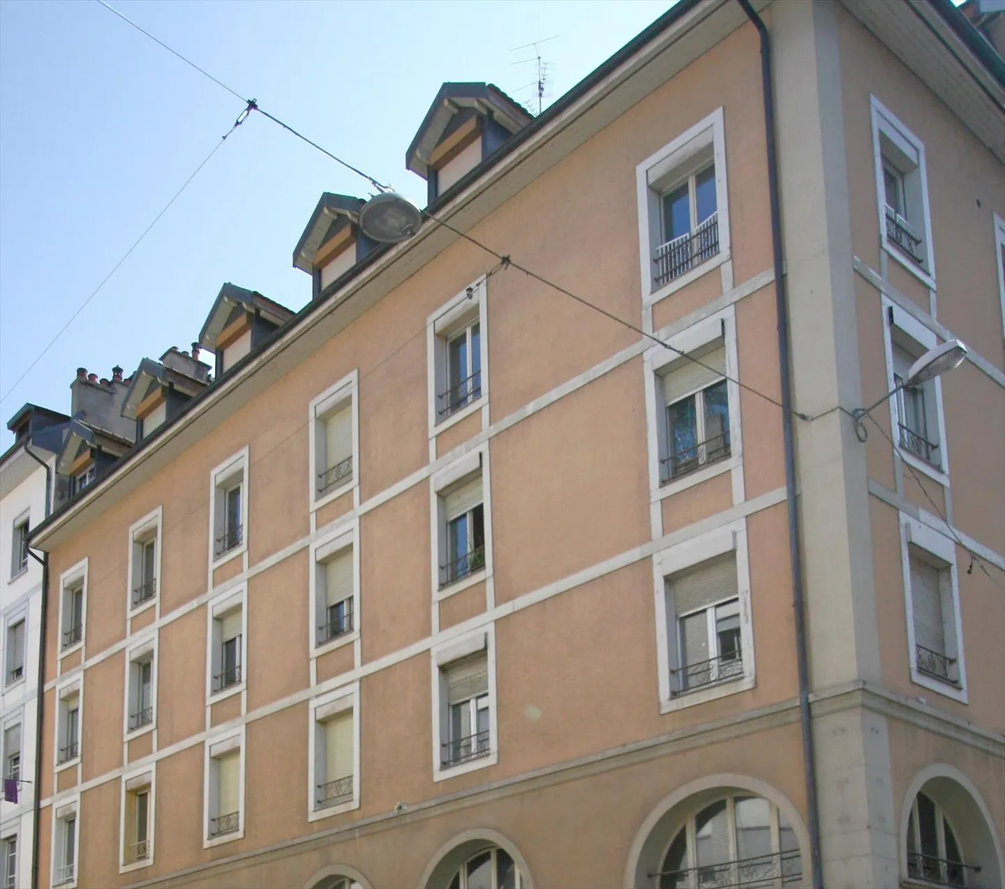 Wohnung mit 4 Zimmern in Pâquis - Foto 13 von 13