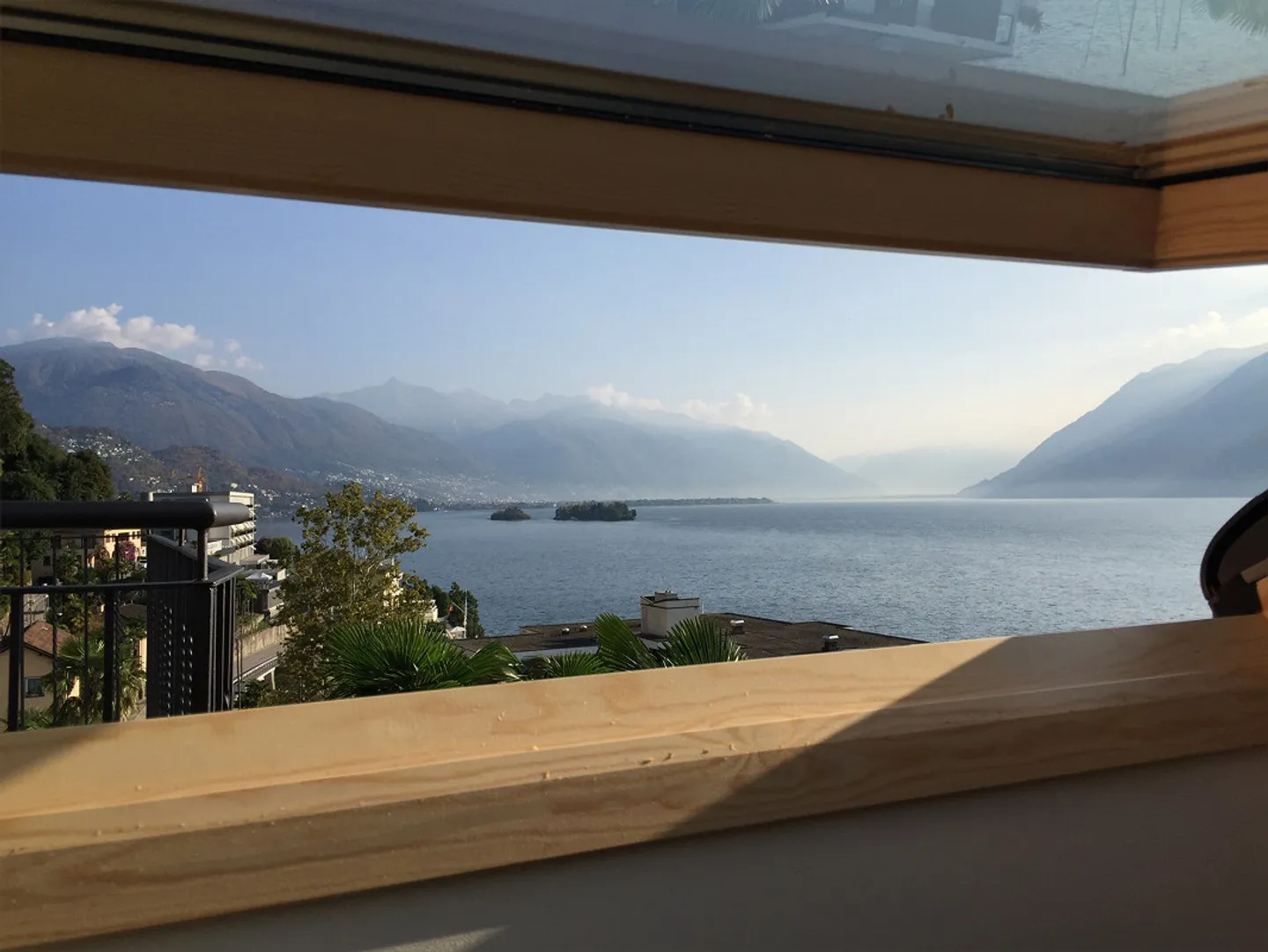 Brissago; 2.5 Dachwohnung mit Terrasse - Foto 16 von 16