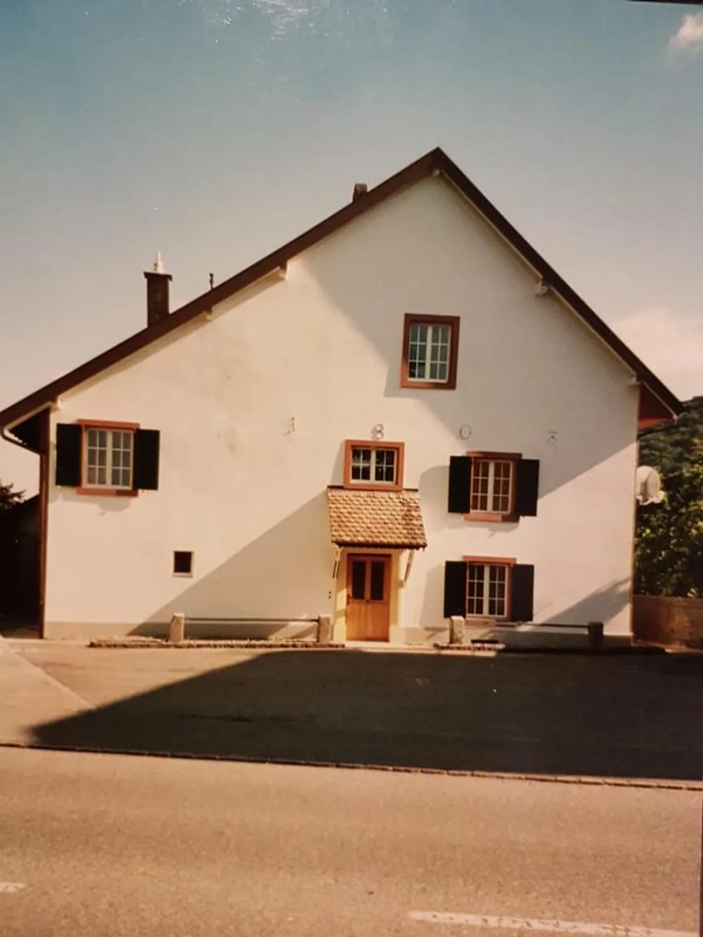 Maison de famille en rangée de 5,5 pièces - Photo 1 sur 5