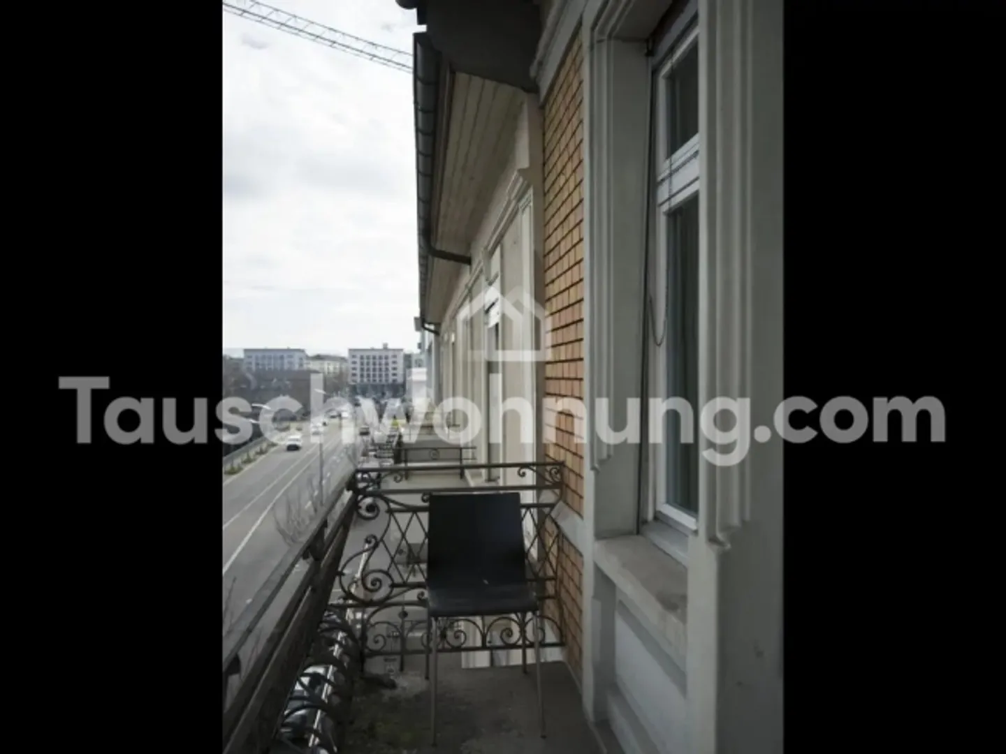 [ÉCHANGE D'APPARTEMENT] 3,5 pièces à la gare de Wiedikon avec deux balcons. - Photo 9 sur 10