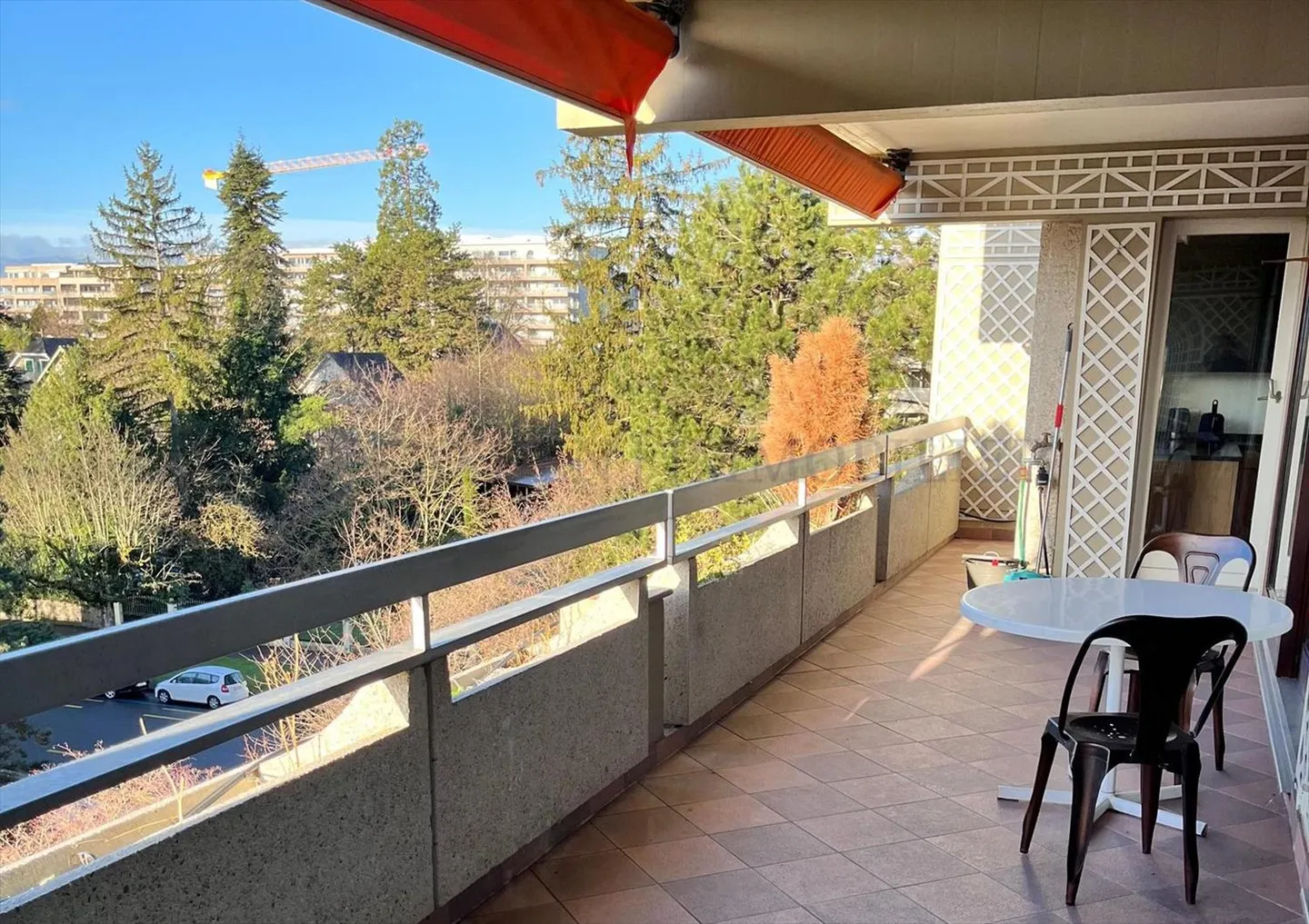 Opportunité pour les investisseurs !!! Bel appartement de 3,5 pièces rénové - Photo 1 sur 4