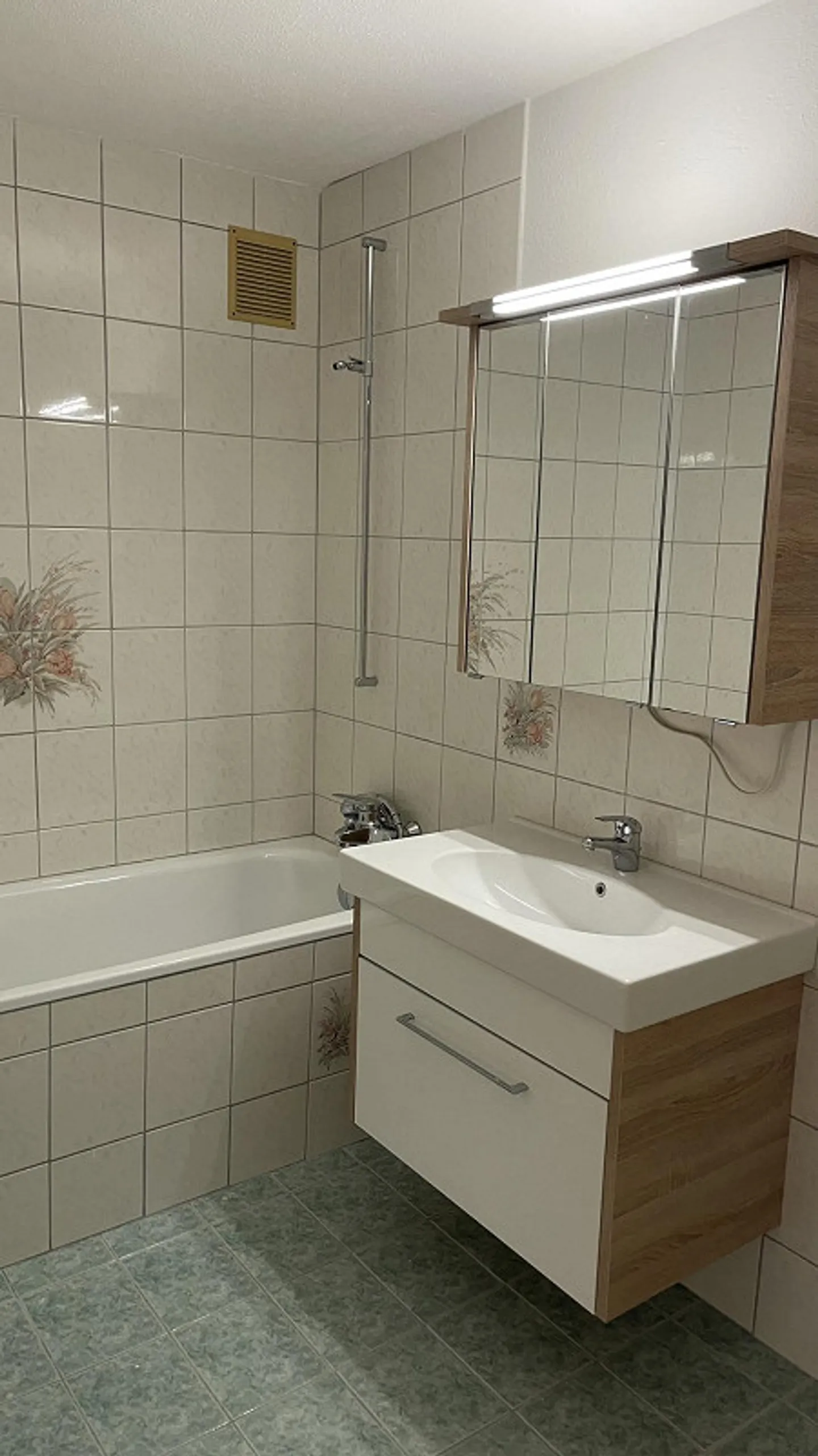 Appartement 3.5 pièces - Photo 2 sur 16
