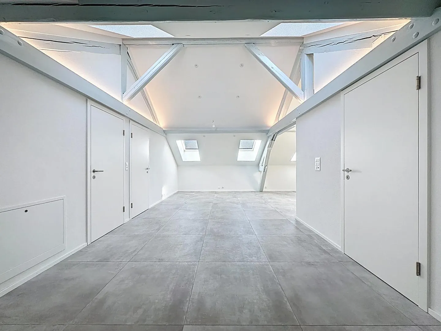 Appartamento 3.5 locali - Foto 3 di 12