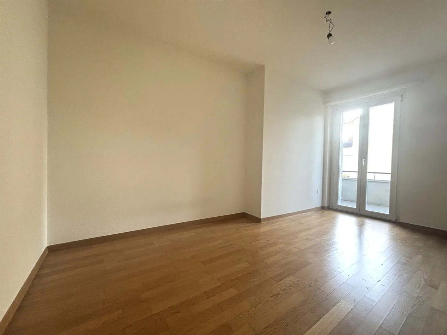 Un logement sophistiqué et flexible dans un emplacement recherché ! - Photo 5 sur 7