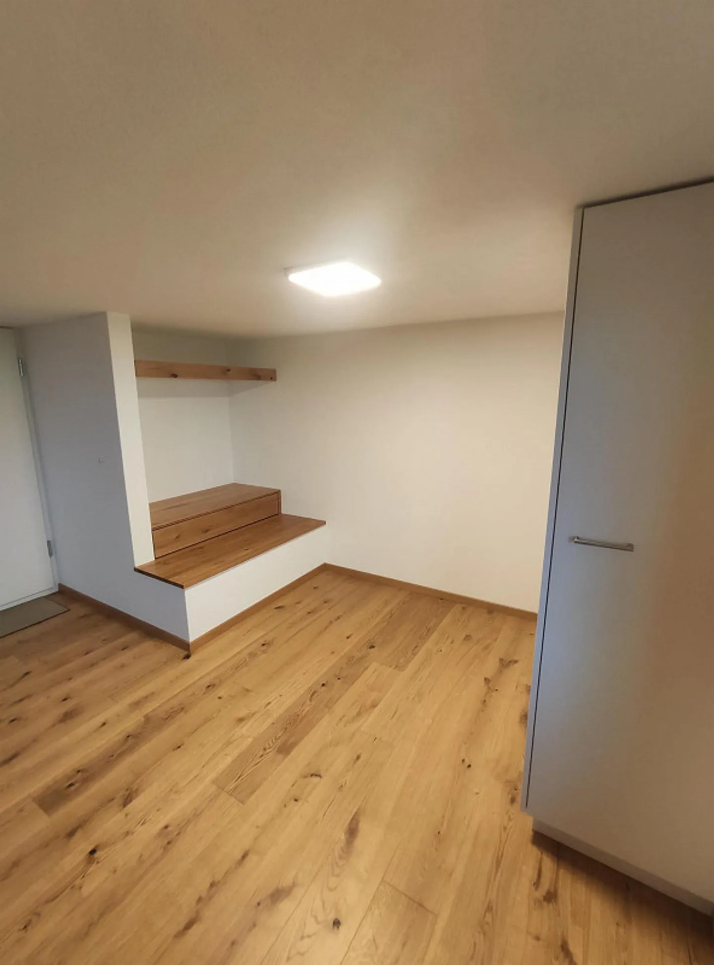 Sehr schön ausgebaute 4.5 Zimmer Wohnung an ruhiger Lage - Foto 14 von 14