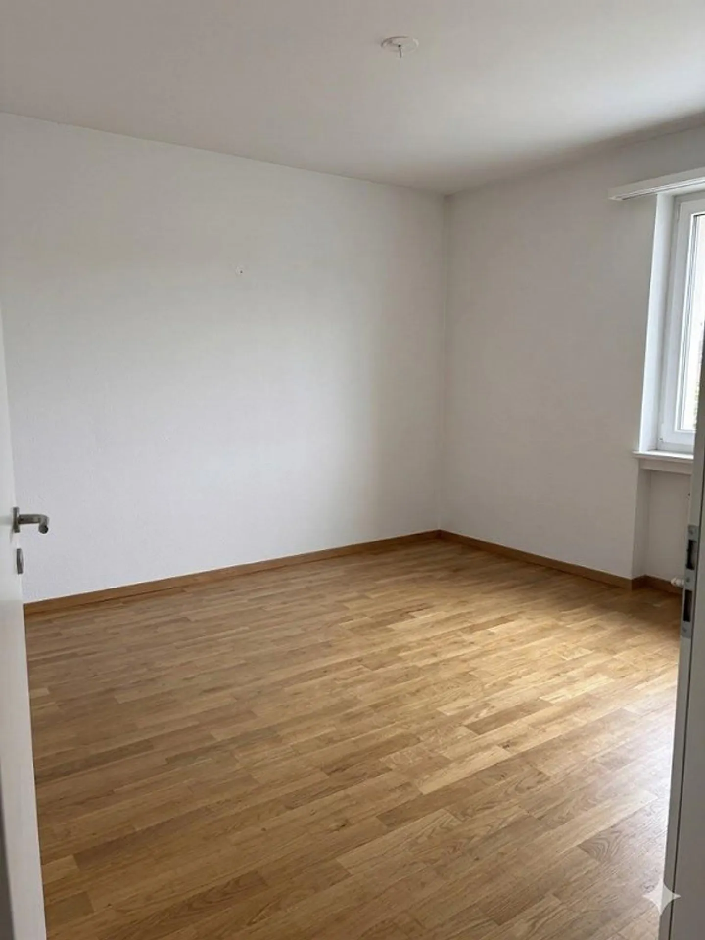 Appartement situé au calme à un prix équitable - Photo 4 sur 8