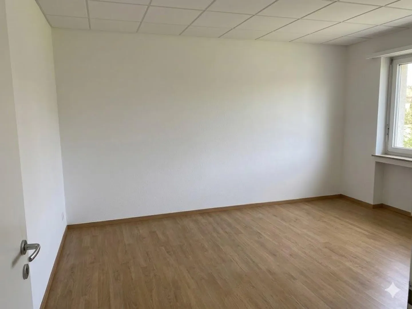 Appartement situé au calme à un prix équitable - Photo 5 sur 8