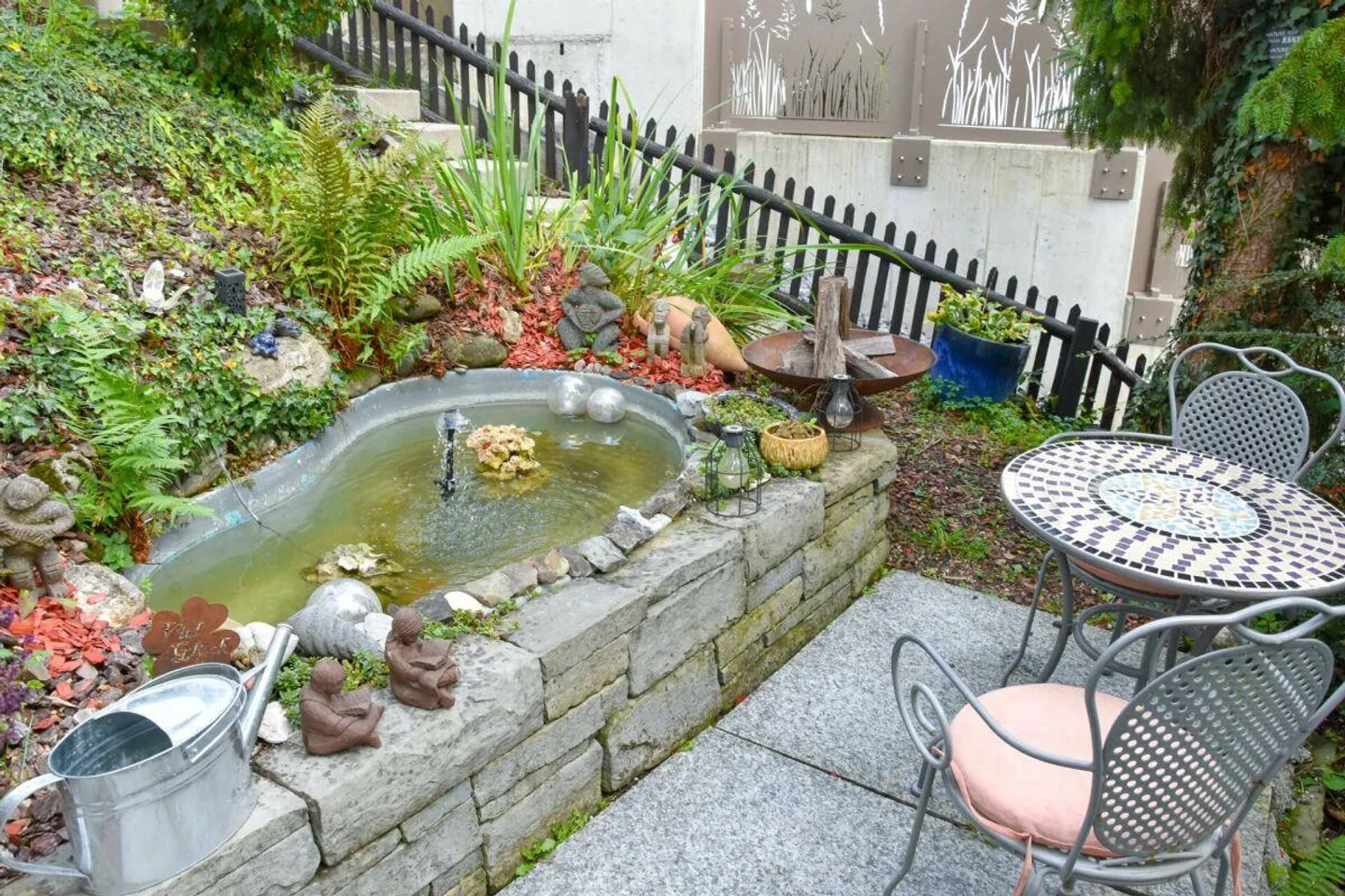 Single-family house with unique view - Photo 23 of 26