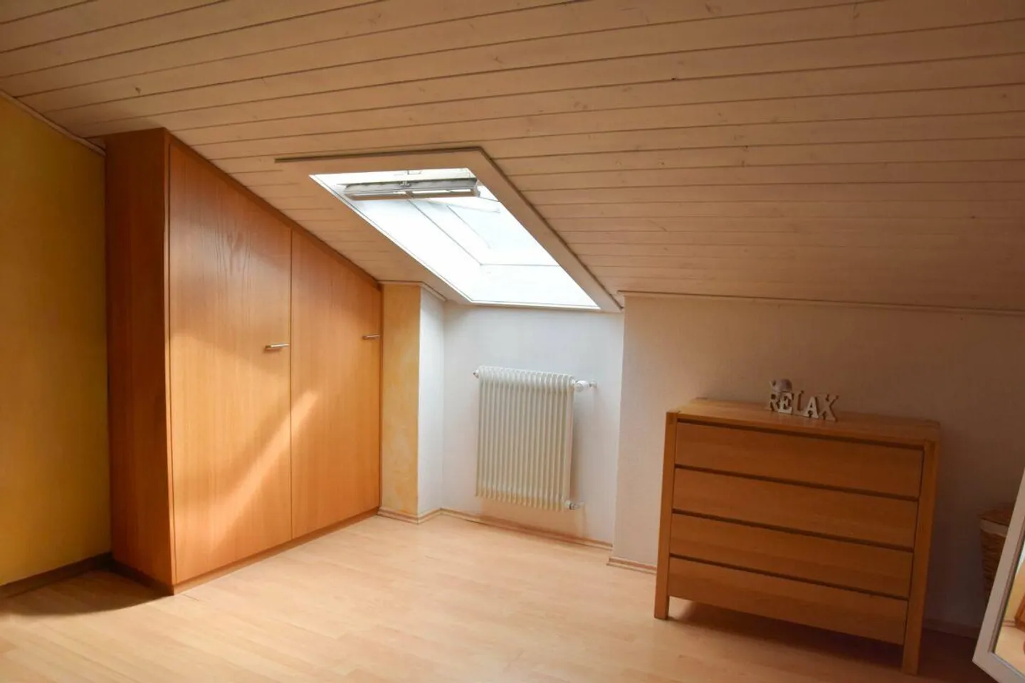 Single-family house with unique view - Photo 15 of 26