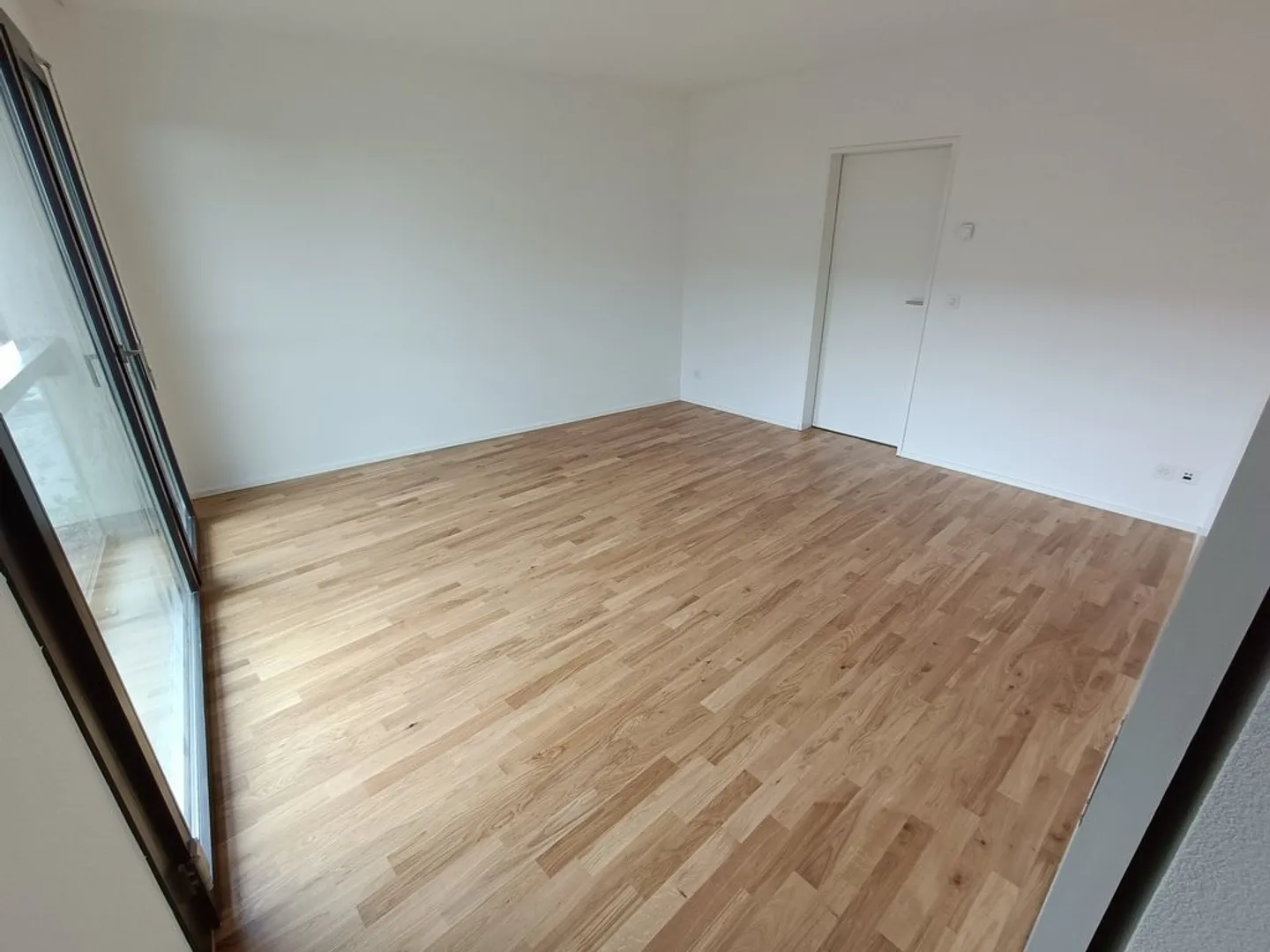 Stylish living in a prime location - Photo 5 of 7