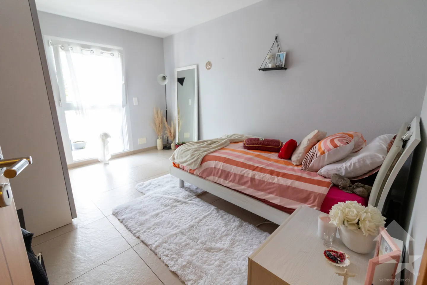 Magnificent villa in PPE with large garden and basement - Photo 15 of 34