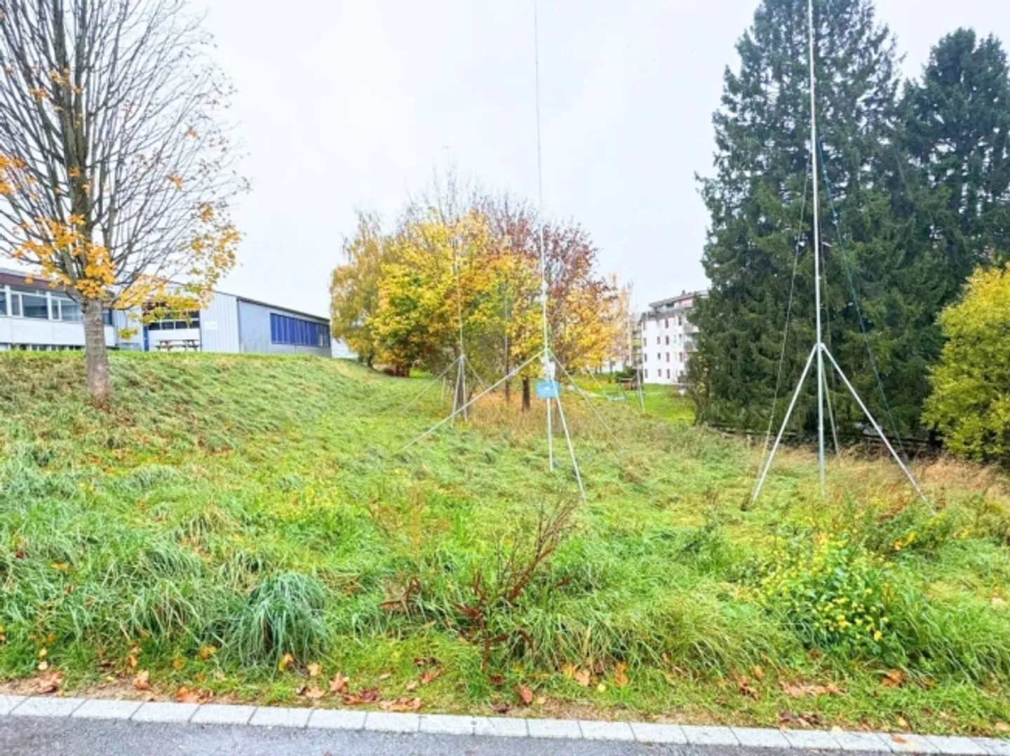 Attractive Building Land in Reconvilier (Berner Jura) - Approved Project for 11 Modern Apartments - Photo 4 of 9