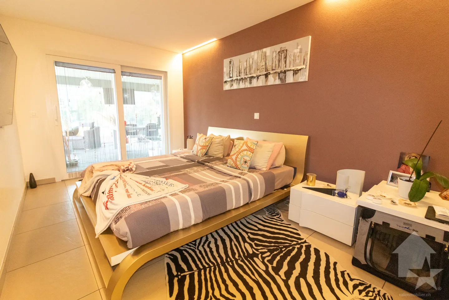 Magnificent villa in PPE with large garden and basement - Photo 17 of 34