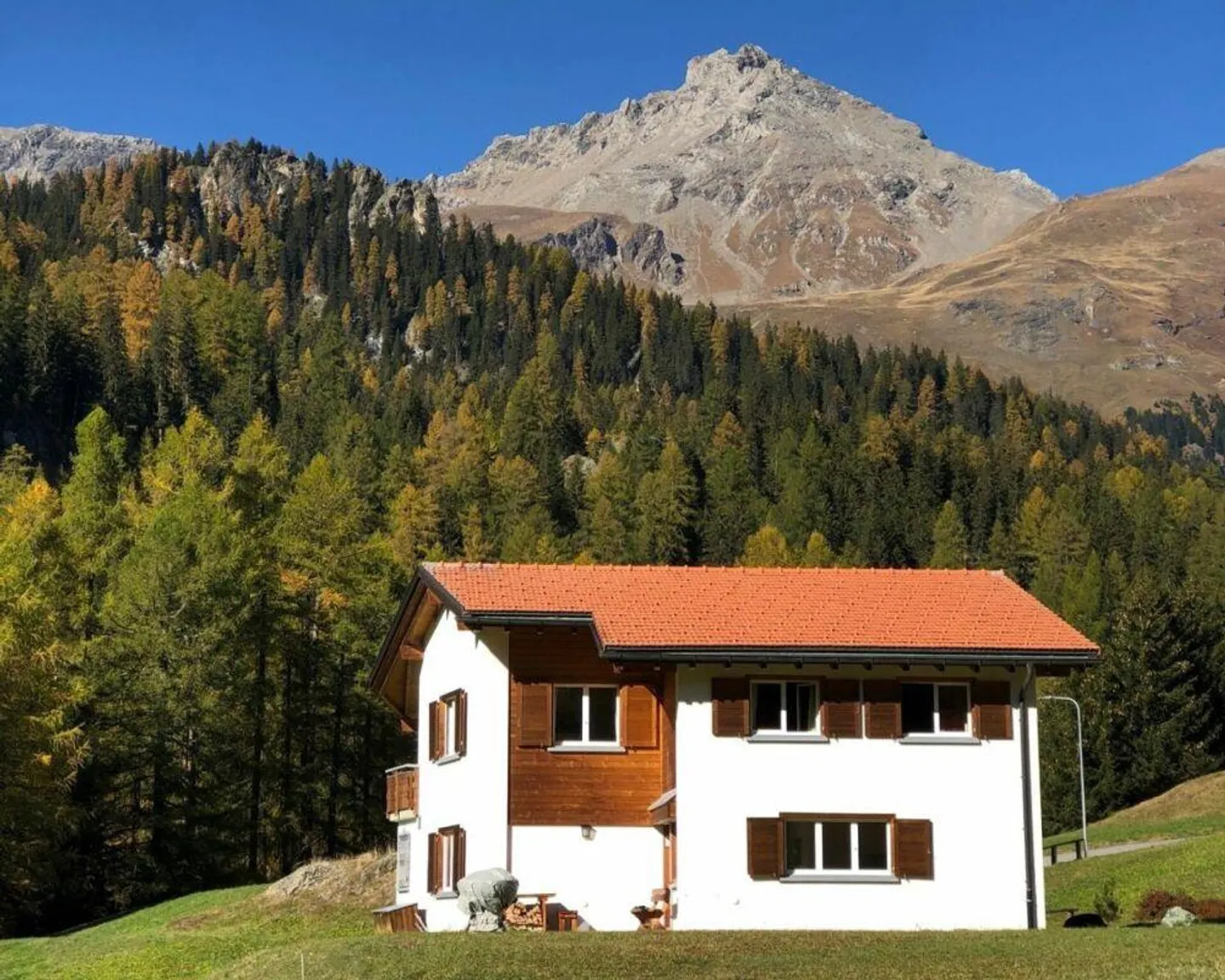 Charmantes Familienhaus in der Natur - Foto 1 von 16