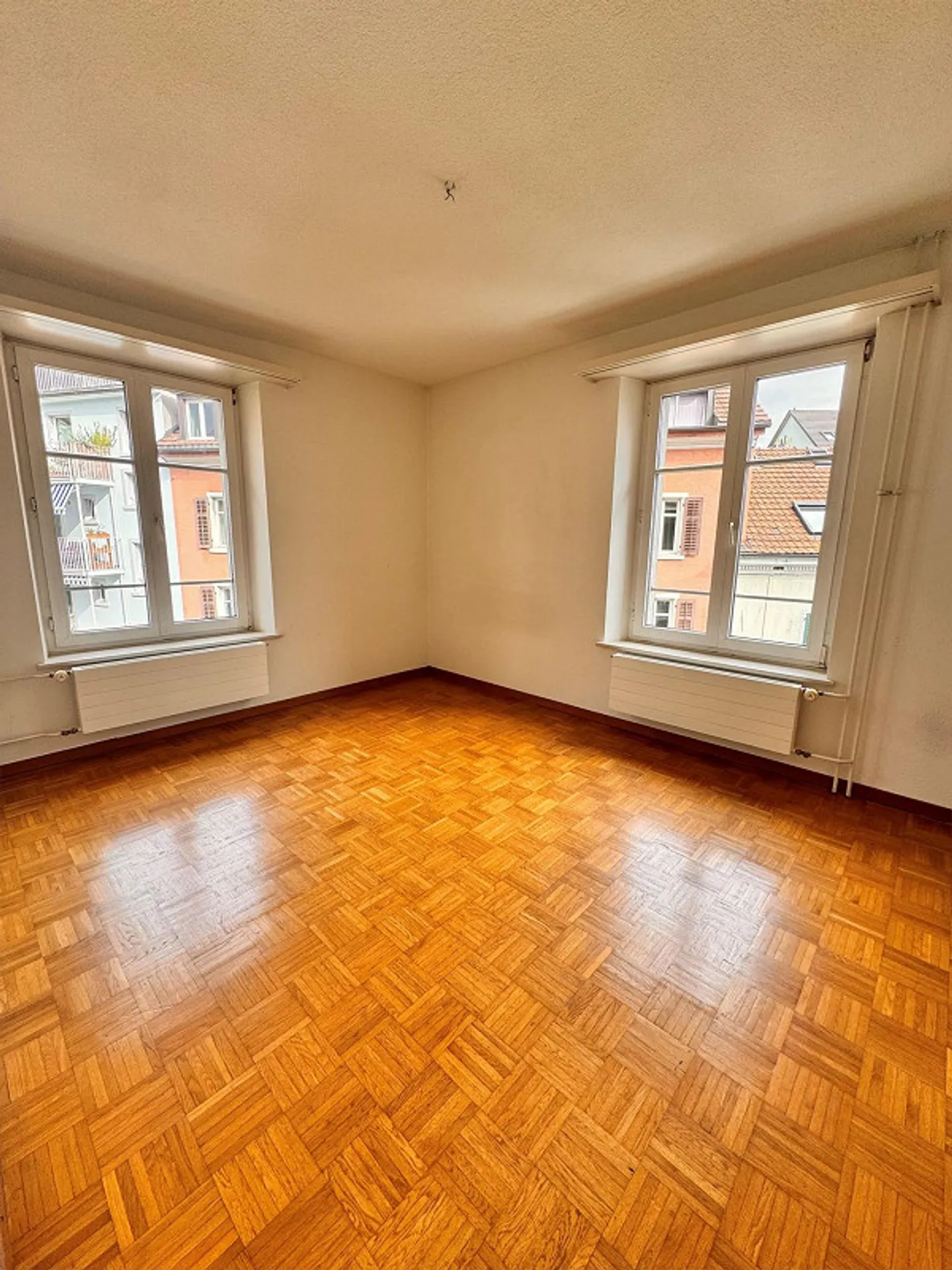 Attraktive Stadtwohnung im Kreis 4 - Foto 4 von 9