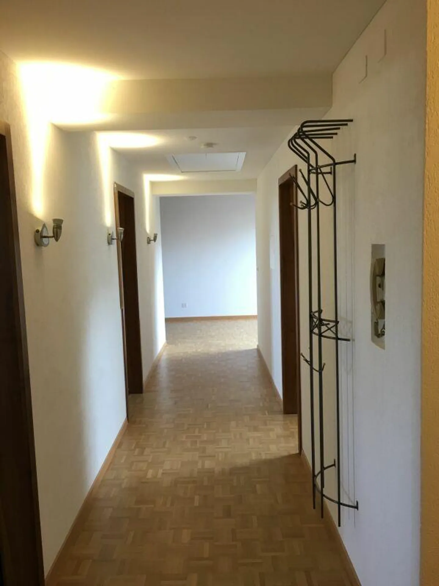 Cozy 3.5-room attic apartment near city center - Photo 10 of 10