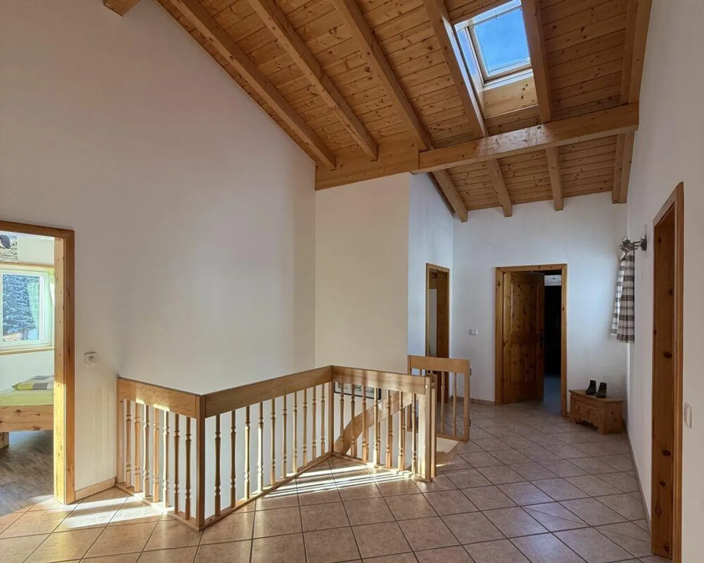 Charmantes Familienhaus in der Natur - Foto 7 von 16