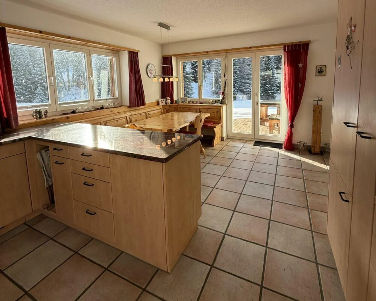 Charmantes Familienhaus in der Natur - Foto 4 von 16