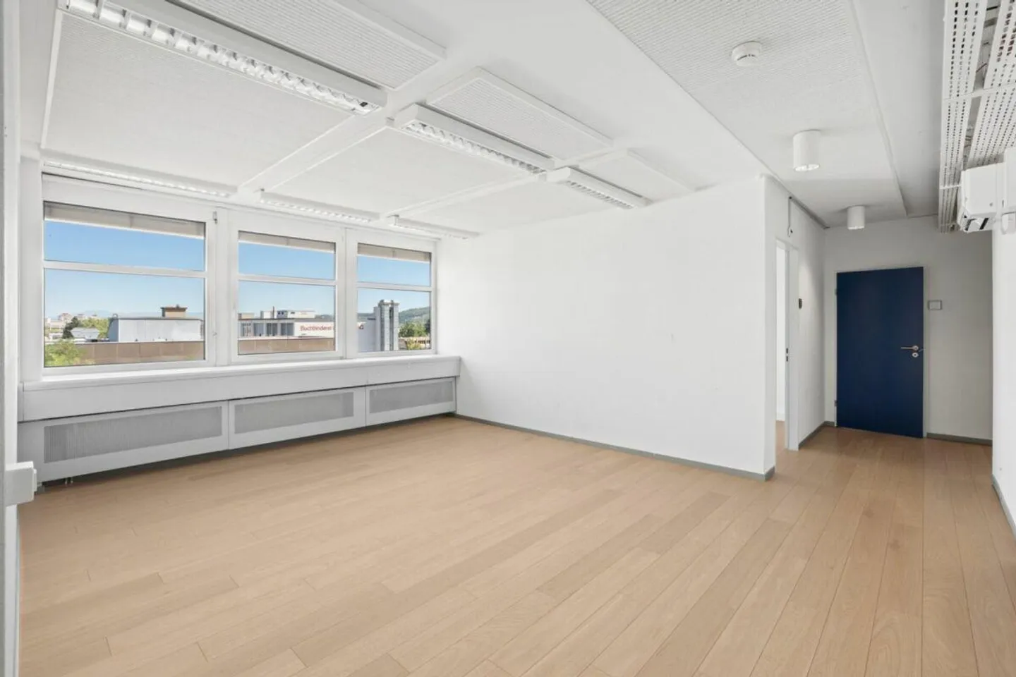 Votre nouveau site d'entreprise à Kägen - 190 m² avec un loyer progressif attractif - Photo 4 sur 10