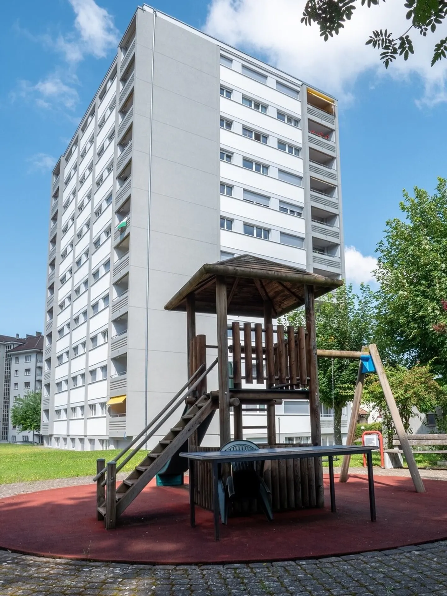 Appartamento 4.5 stanze in mansarda con balcone - Foto 2 di 12