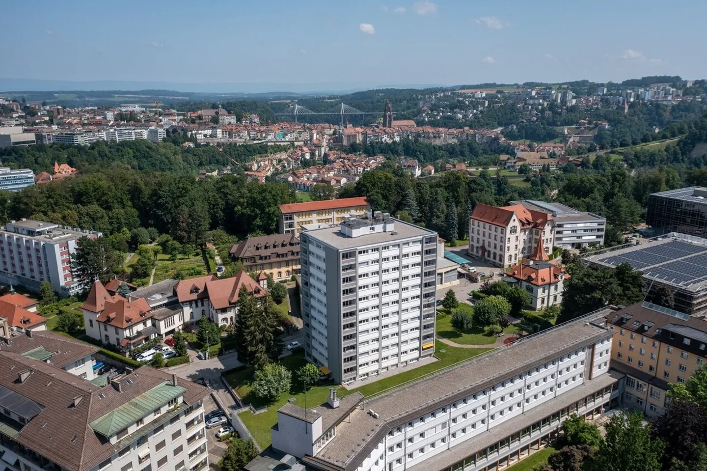 Appartamento 4.5 stanze in mansarda con balcone - Foto 4 di 12