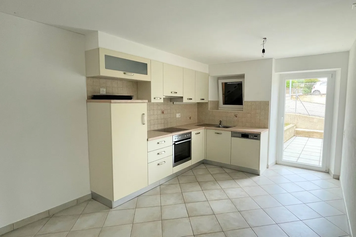 Villa completamente ristrutturata, a soli 15 minuti da Bellinzona - Foto 7 di 12