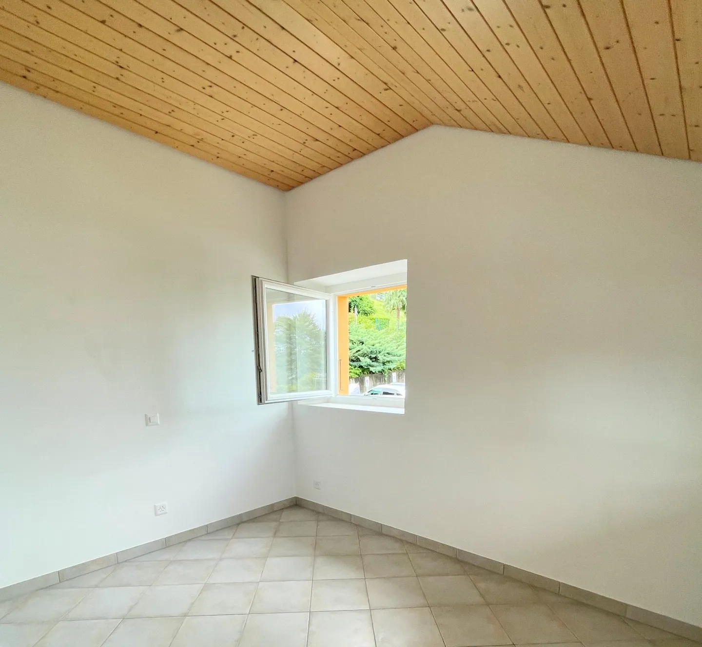 Villa completamente ristrutturata, a soli 15 minuti da Bellinzona - Foto 11 di 12