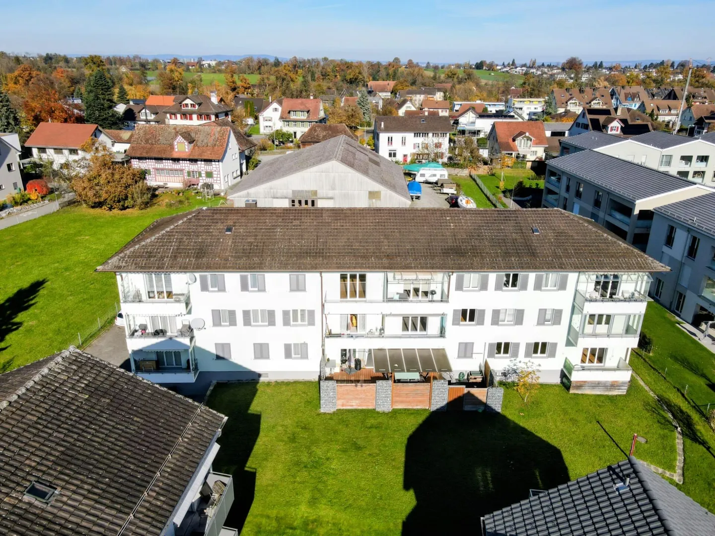 TWO CHARMING APARTMENTS IN THE BEST LOCATION OF STACHEN - ATTRACTIVE FOR INVESTORS, POSSIBLE RETURN 4.2% - Photo 1 of 11