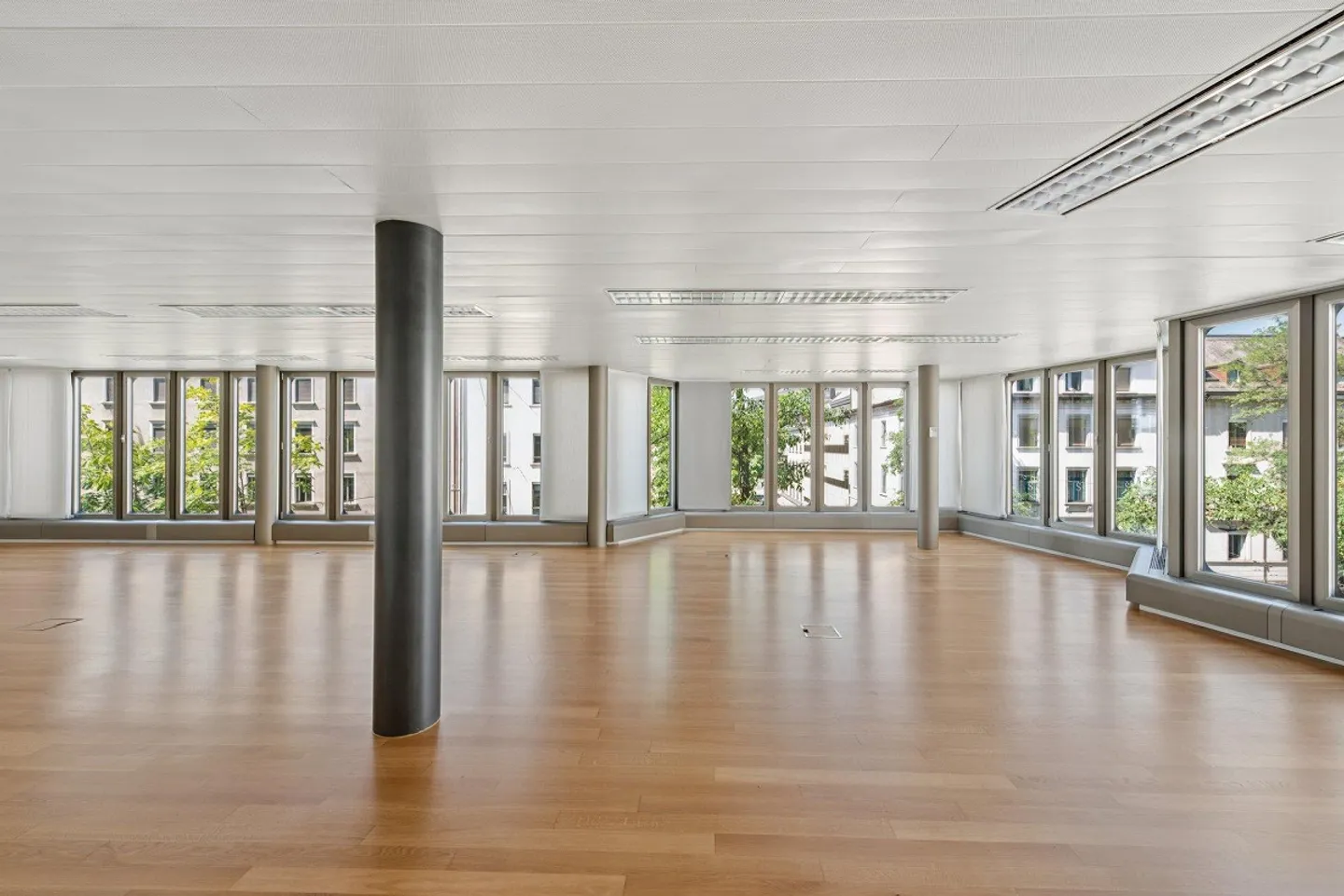 Expanded Office Floor Near HB - Available Immediately! - Photo 2 of 8