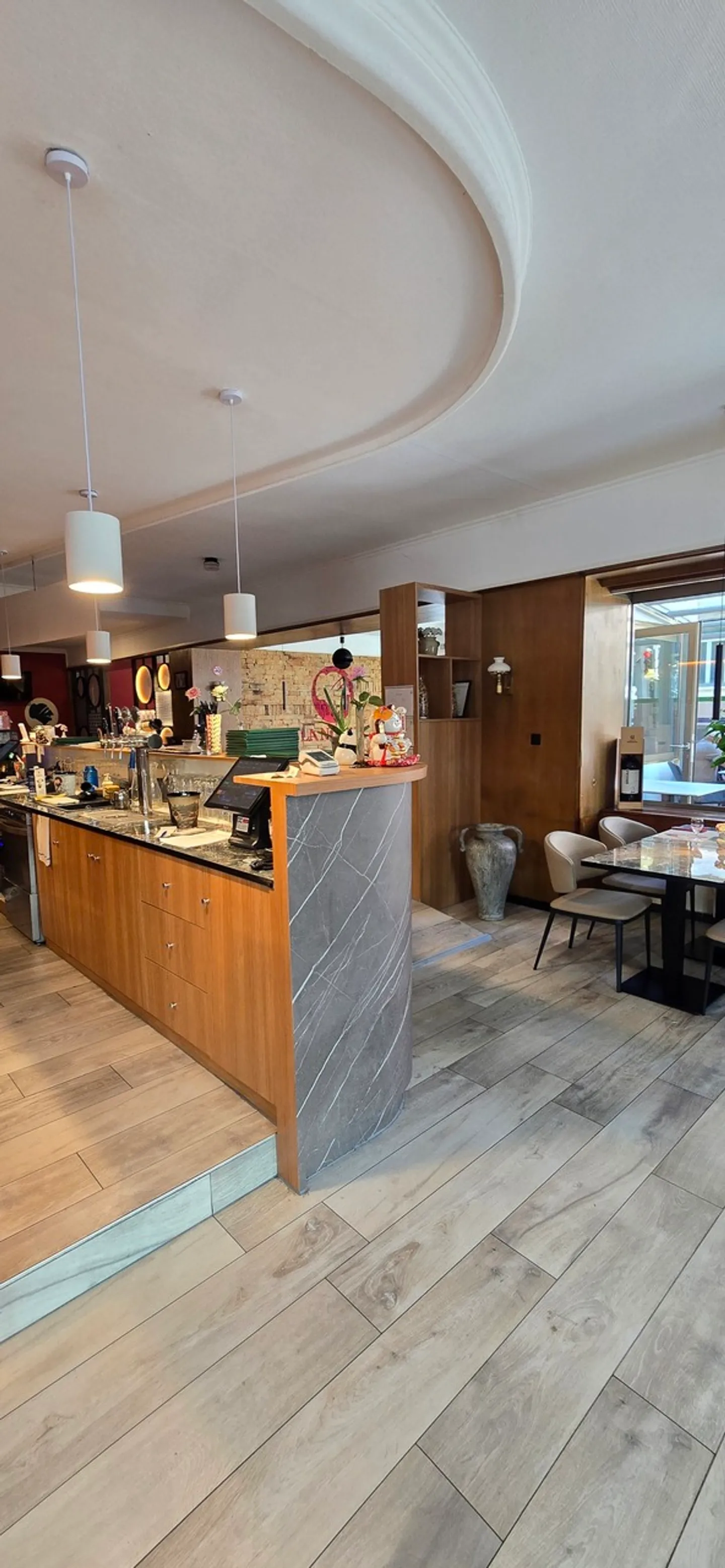 Ristorante iconico a Losanna - Foto 3 di 3