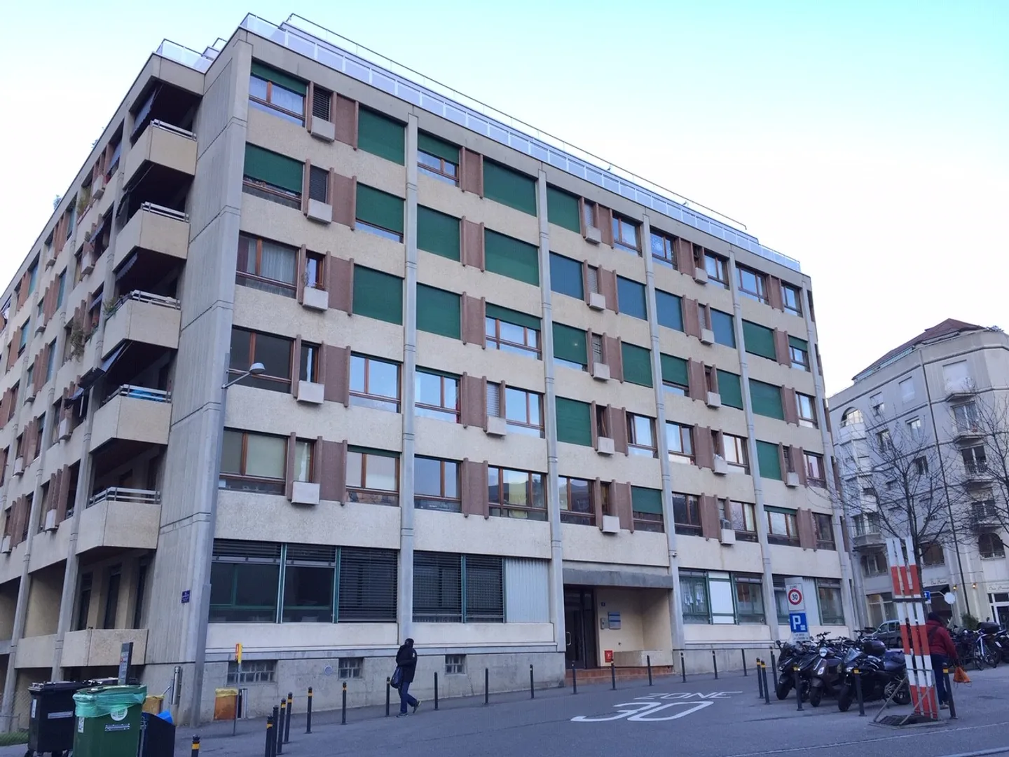 Parcheggio per moto coperto - Foto 1 di 1