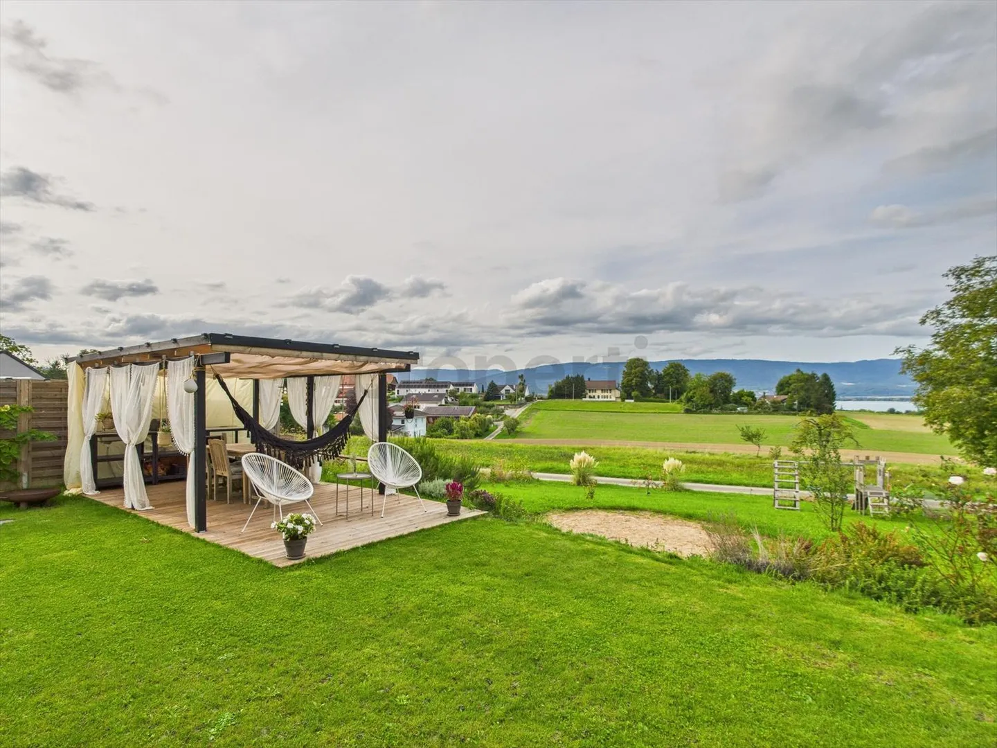 Casa indipendente moderna con vista mozzafiato sul lago - Cudrefin VD - Foto 11 di 12