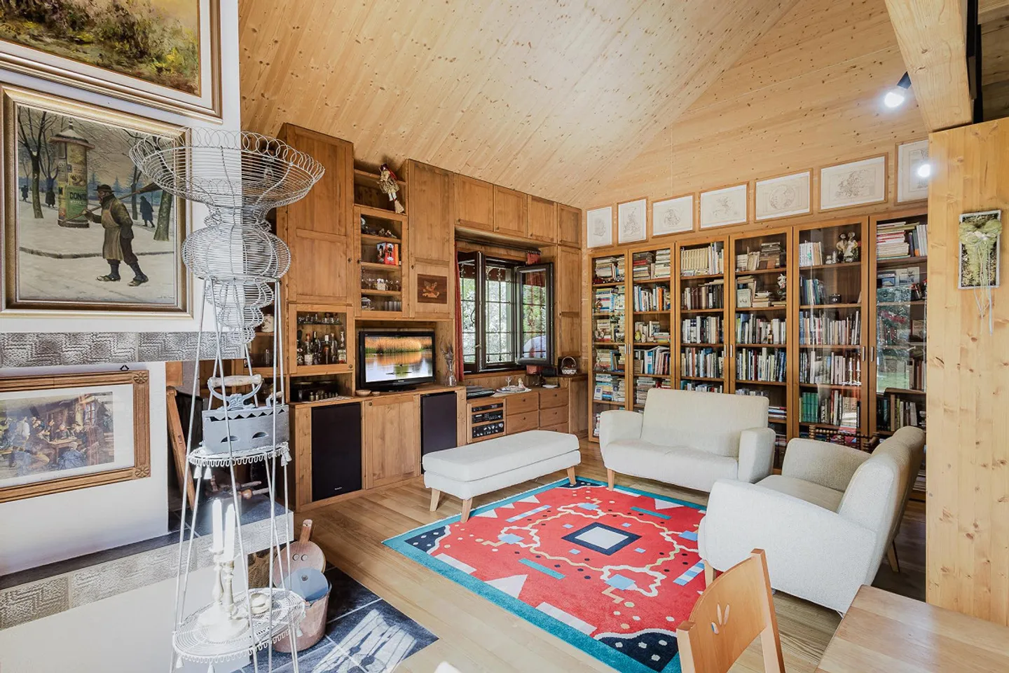 Incantevole casa familiare in legno - Foto 4 di 16