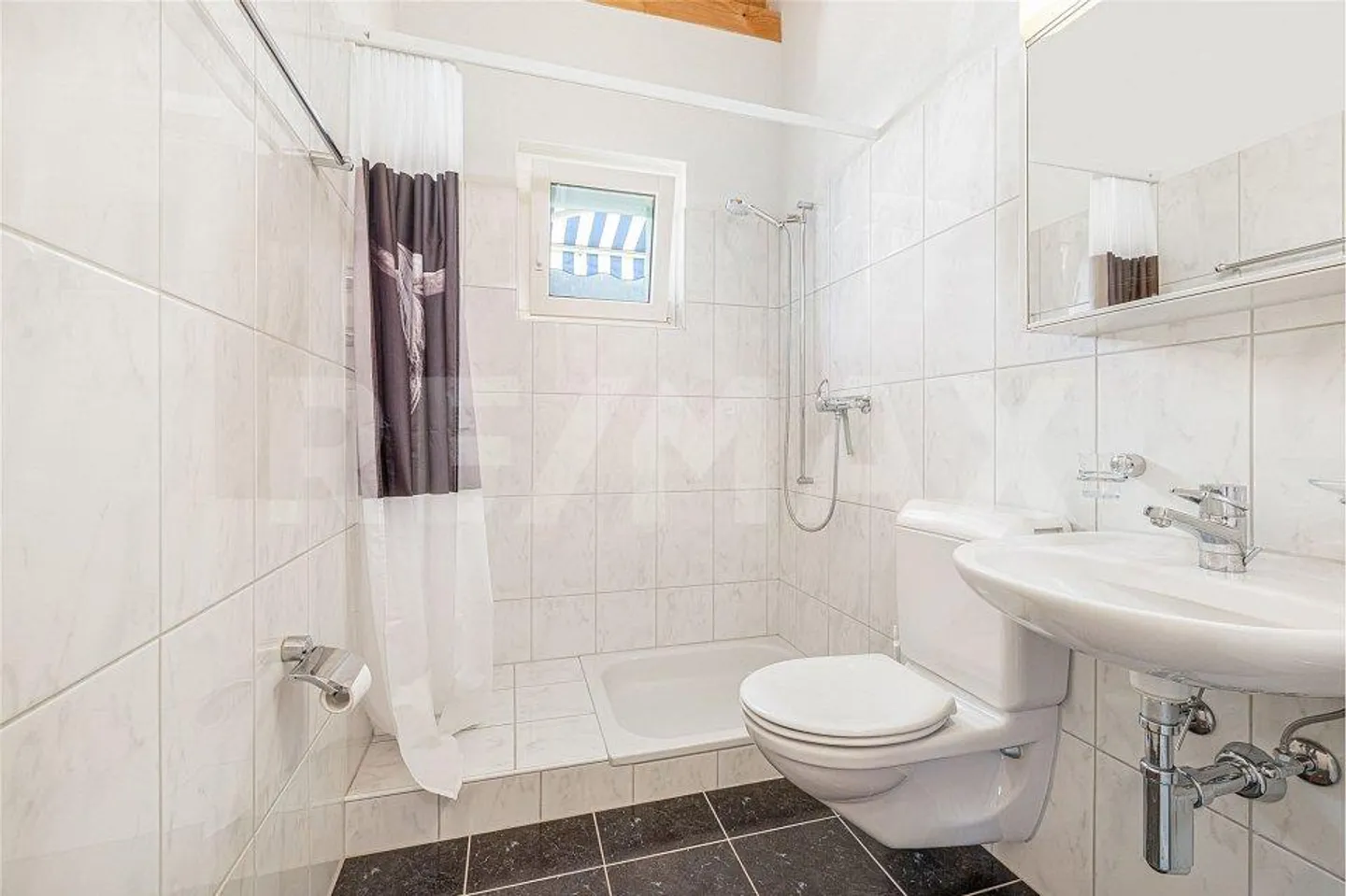 3.5-room penthouse (originally 5.5 rooms) with two terraces near... - Photo 6 of 13