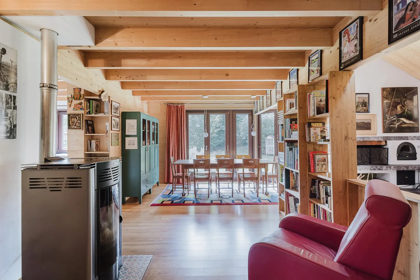 Incantevole casa familiare in legno - Foto 6 di 16