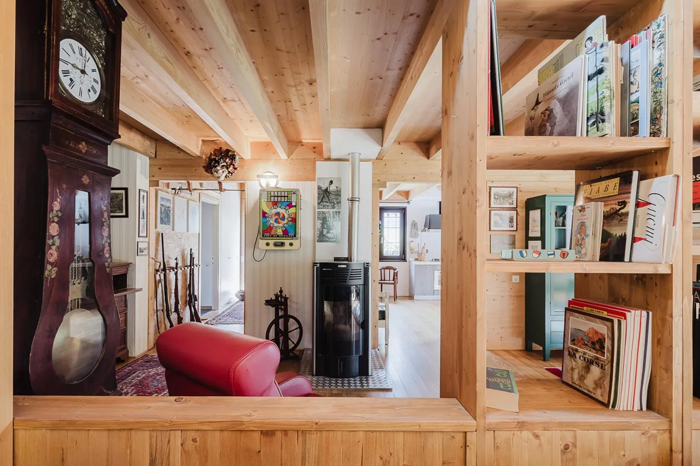 Incantevole casa familiare in legno - Foto 7 di 16