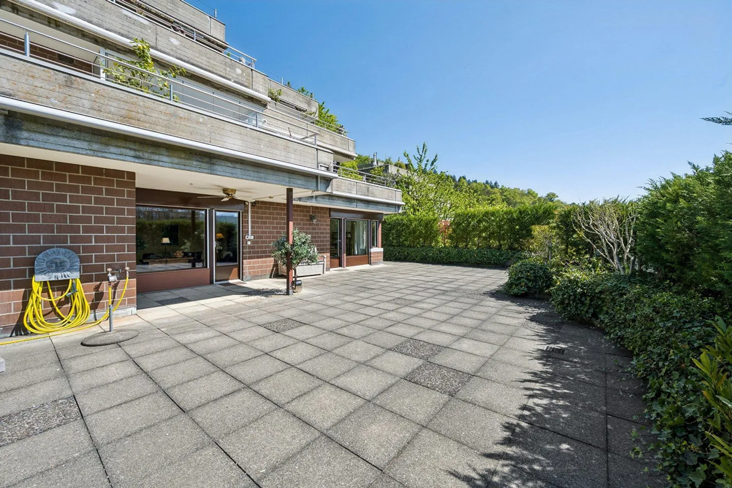Votre terrasse ensoleillée à Liestal - Photo 2 sur 19