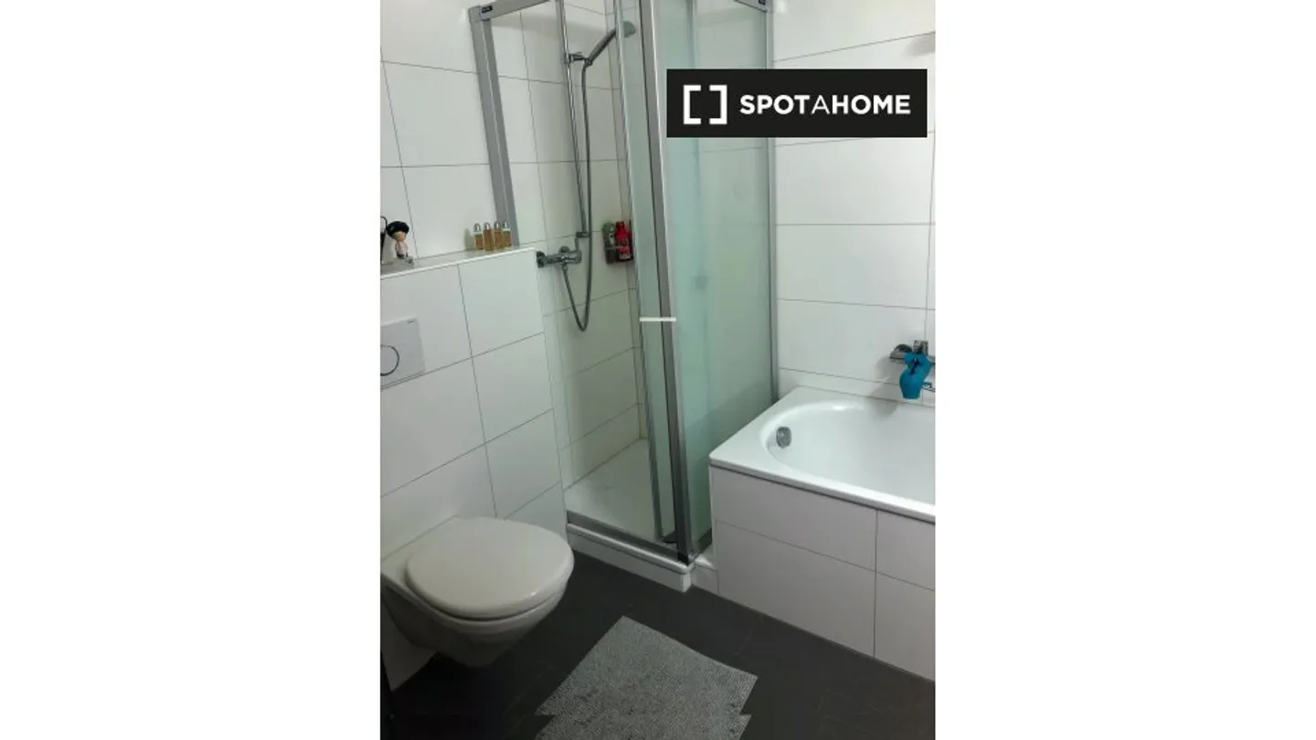 Discover, visit and rent your new home online with full confidence. - Photo 4 of 8