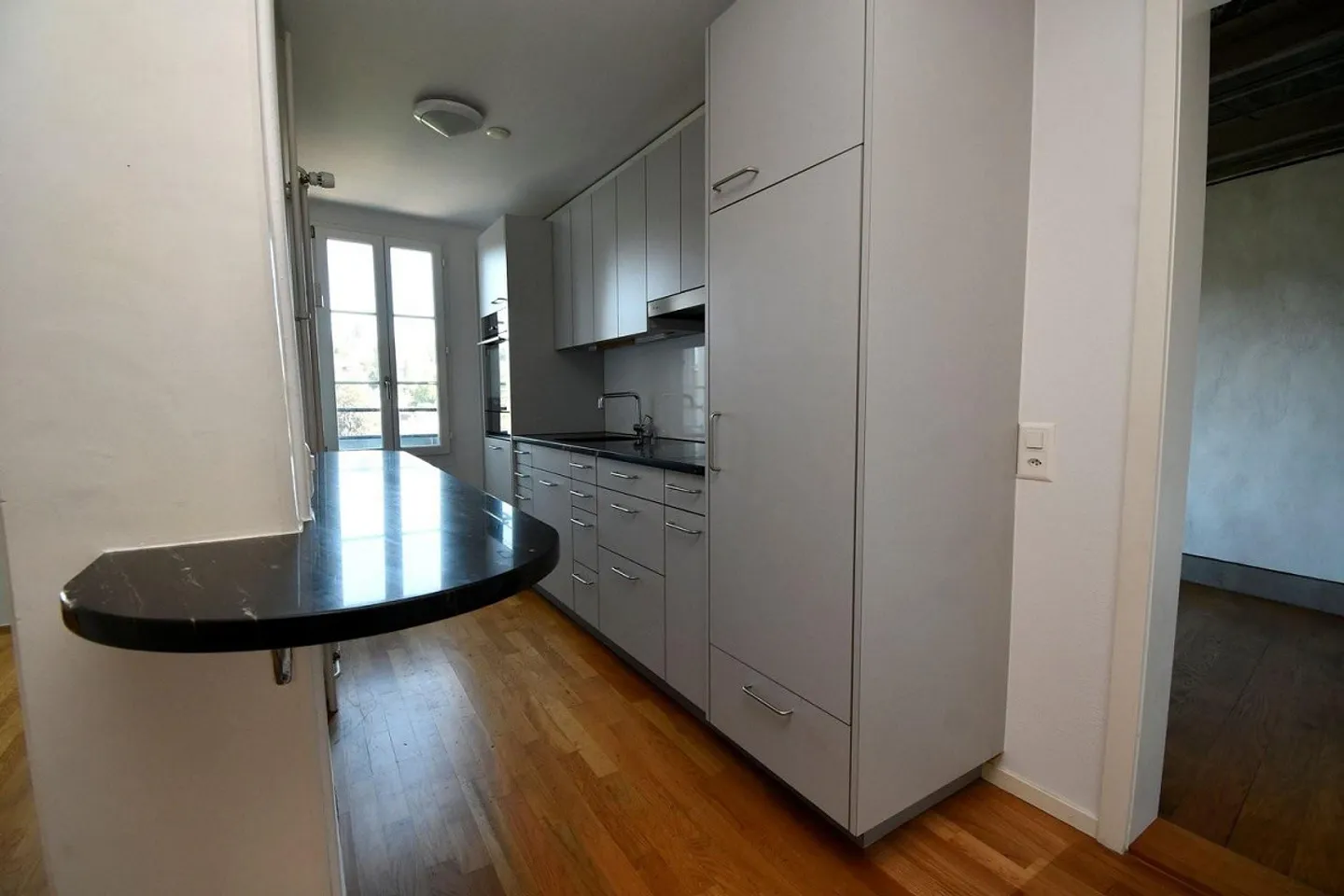 Sonnige 4-Zimmer-Wohnung in Bern - Foto 3 von 9