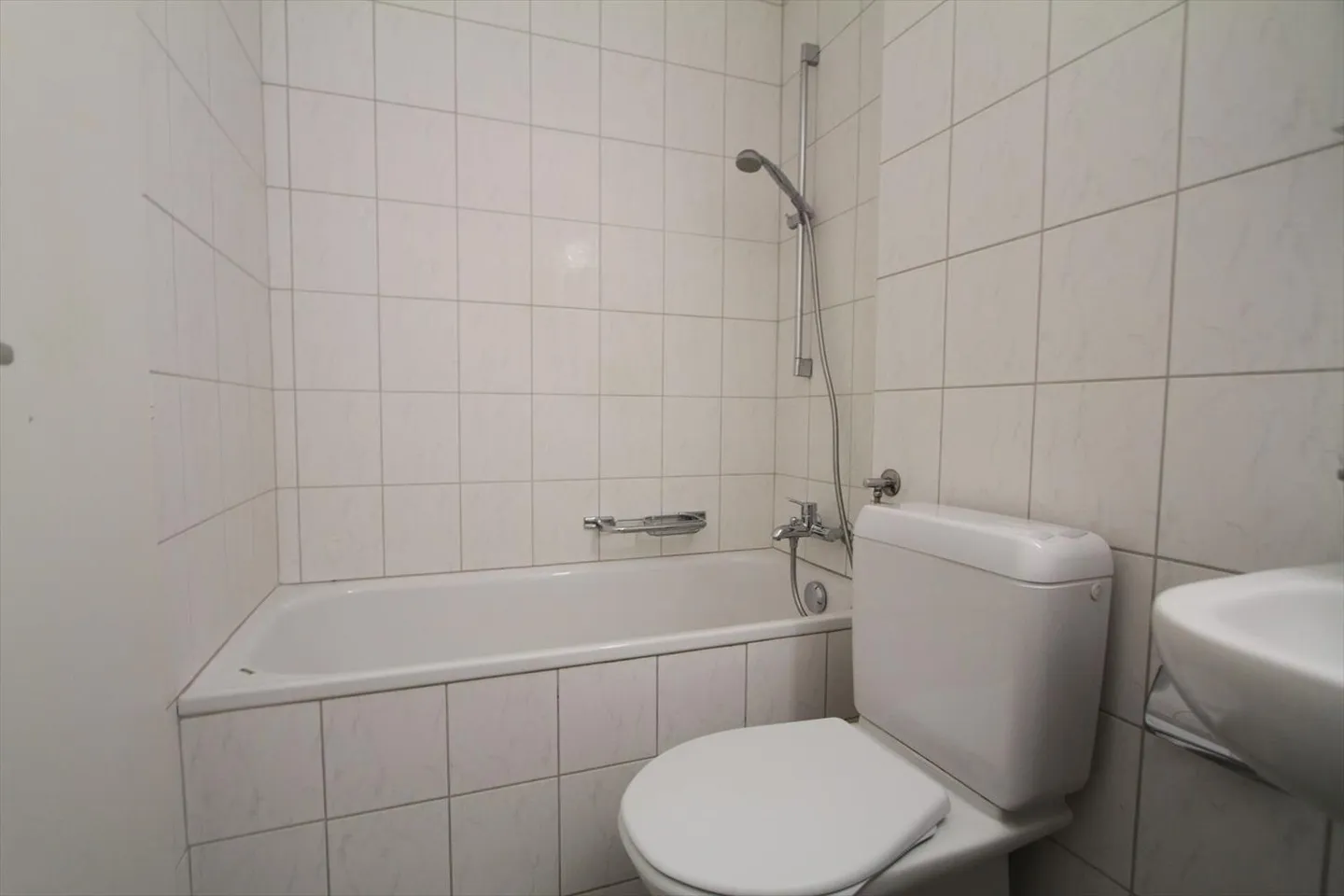 3,5-Zimmer-Wohnung im 5. Stock - Foto 6 von 6