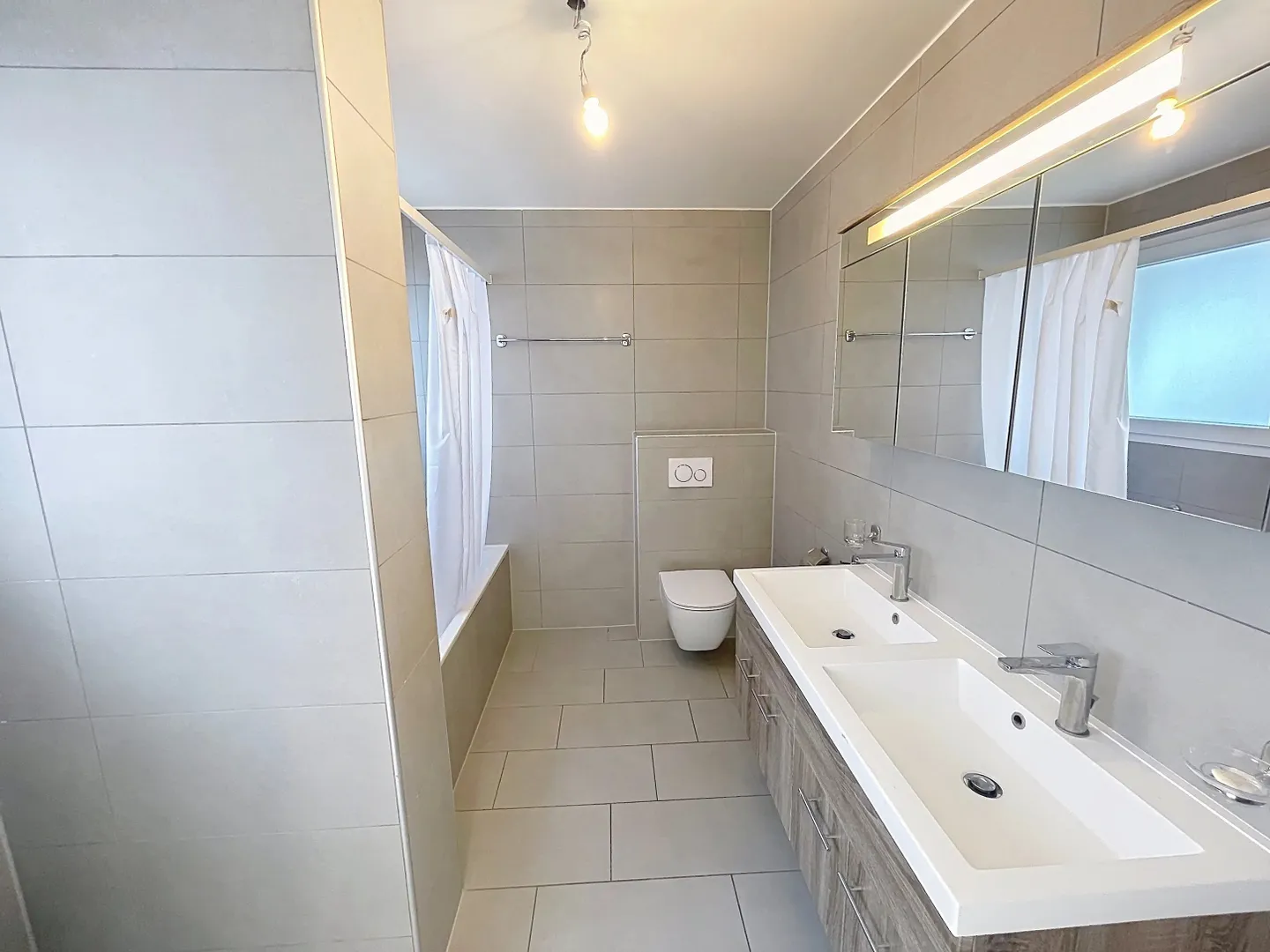 Single house for sale - Photo 4 of 13
