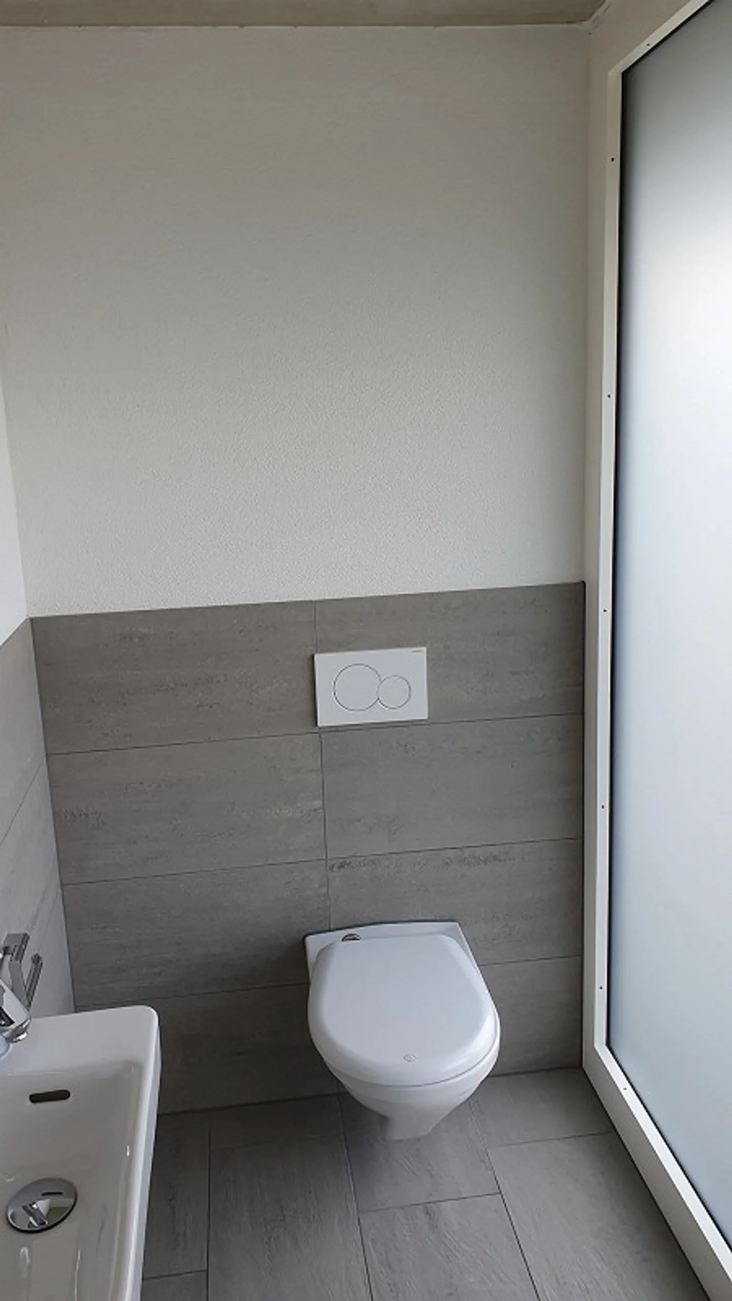 Modernes Attikawohnung mit Aussicht - Foto 6 von 12