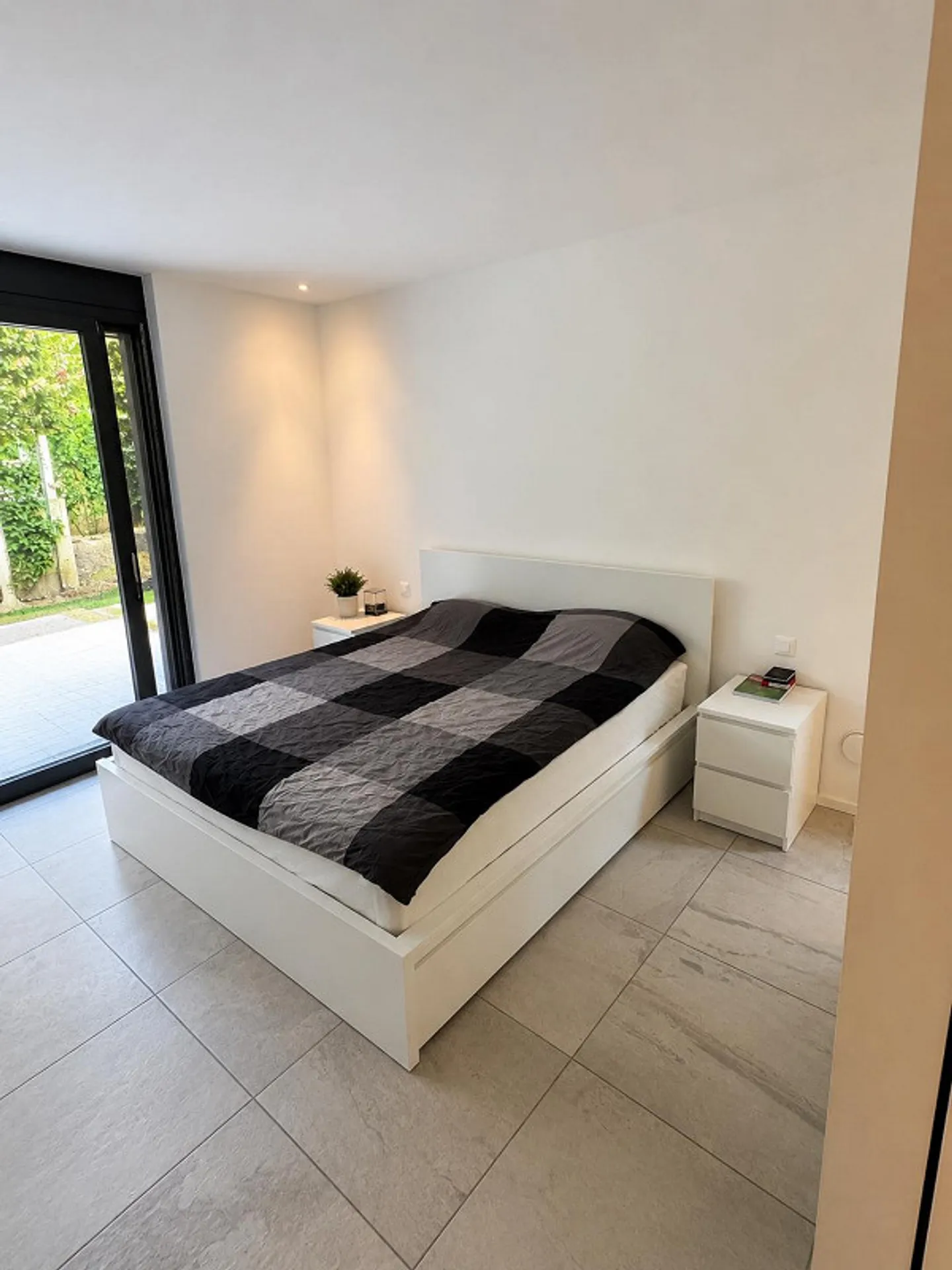 Appartamento esclusivo di 2,5 stanze con oasi giardino privata a Lucerna - Foto 5 di 11