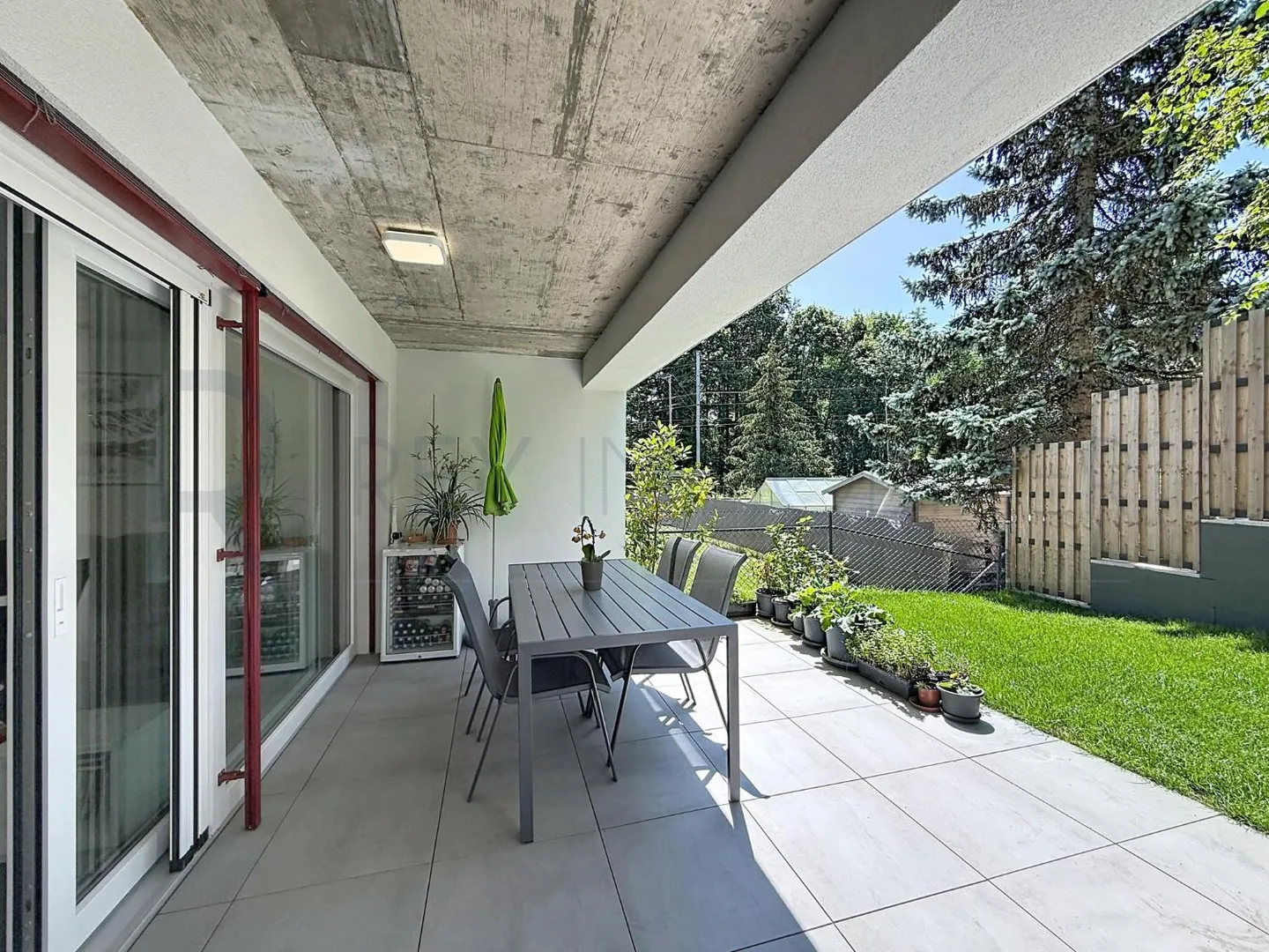 Appartement Charmant avec Jardin - Photo 7 sur 8