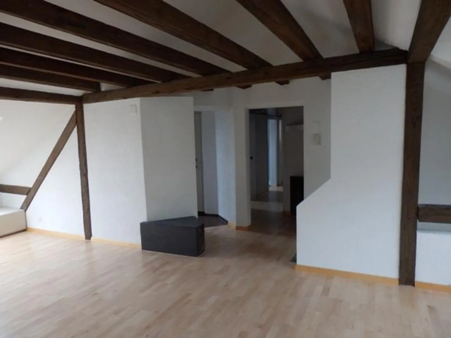 Charmante 3.5 Zimmer Wohnung - Foto 3 von 12