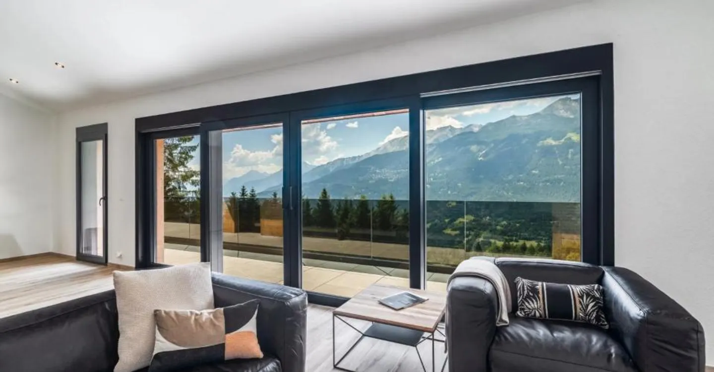 Nouveau chalet à Crans-Montana avec vue panoramique. - Photo 6 sur 11